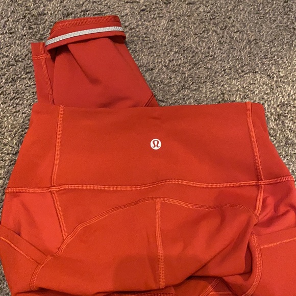 Lululemon All The Right Places & Energy Bra set - Picture 4 of 8